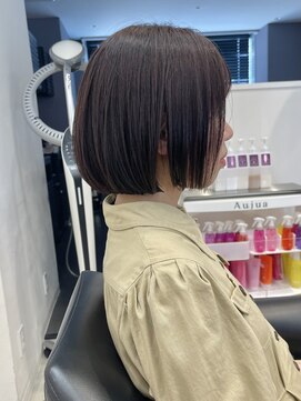 イヴォークトーキョーオーサカ(EVOKE TOKYO osaka) 丸みボブ ショート 時短セット 似合わせカット 可愛い