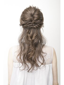 フェリーラメール(FEERIE la mer) 定型ヘアセット【ヴィオラ】