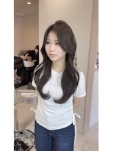 オルメ(olume) くびれ巻きレイヤーカット