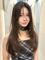 クラン バイ ヘッドライト たまプラーザ店(clan by HEADLIGHT)&nbsp;ロングレイヤーハッシュカット2wayバング