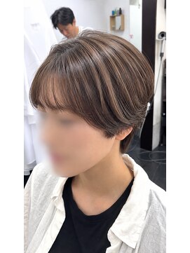 ヘアーズクレッセント(CRESCENT) ショート