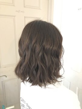 ロンドアベニール 北千住(Lond avenir) レイヤーロブ☆シアーベージュ　スタイリスト西田大樹