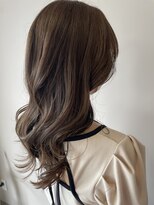クム(QUMU)&nbsp;レイヤーカット＋ベージュカラー◎