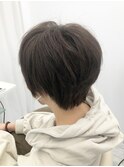 黒髪ショート