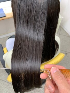 雨とランプ 髪質改善『ヘアエステ』【雨とランプ 縮毛矯正 琴似　髪質改善】