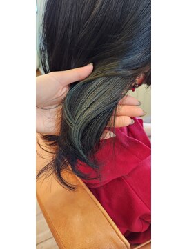 エルムトウキョウ(ELM Tokyo) イヤリングカラー☆オリーブ☆