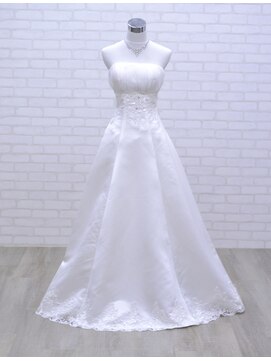 プレスト ベル 三宮 駅前店(Presto belle) 【プレストベル】ウェディングドレスレンタル　WD-A008