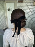 シニヨン タイトシニヨン タイトヘア ベロアリボン 参列ヘア