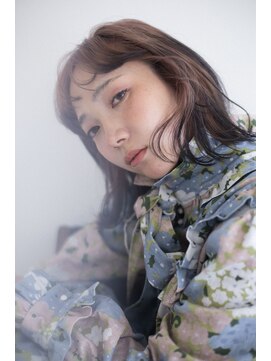 ヨハ ク ルーツカラー