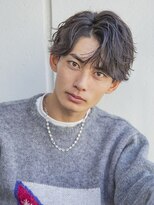 小久保styleフェザーパーマグレーブルーカラー刈り上げショート