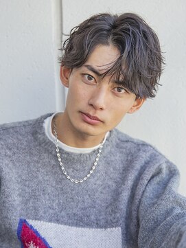 シティ(CITY) 小久保styleフェザーパーマグレーブルーカラー刈り上げショート