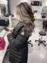 キング 枚方店(K!ng)&nbsp;縮毛矯正髪質改善ハイライトレイヤーカット枚方美容室エクステ