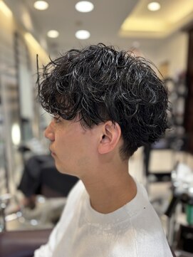 パクタ(PAcuTA.) 緩めスパイラルパーマ