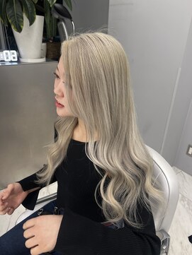 ヴァイス 渋谷店(VAICE) シルバーベージュ/アニメカラー