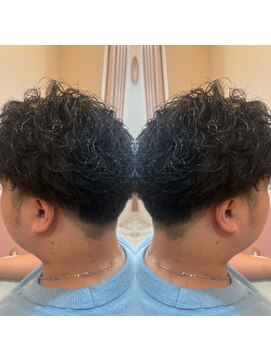 フラワーズ(Flowers) ショートツイストパーマ