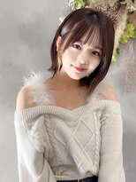 ハロー(...Hello)&nbsp;レイヤーボブ イヤリングカラー くびれボブ