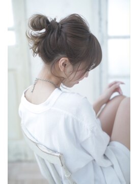 フレア志ミラーレ(flare) ルーズシニヨン