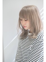 ラピスタ 池袋(Lapista) 韓国ヘアレイヤーカットダブルハイライトカラー【Lapista池袋】