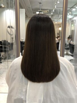 エスカーラ 表参道(THE ESCALA) 乾かすだけでまとまる相田マンカット！