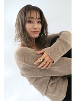 アンブレラビズ(UMBRELLA Bis. アンブレラ ビズ)&nbsp;ミディアムパーマスタイル