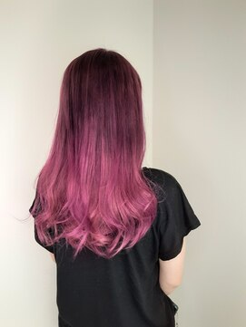 ヘアーアンドメイク アフロディーテ(APHRODITE) フレアーピンク☆