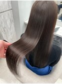 美髪　艶髪ストレート  20代/30代/40代