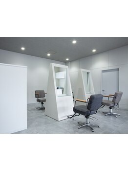 マンツーマンだから、1人1人に向き合える☆周りと差がつく大人可愛いスタイルに！《新潟市中央区》