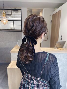 シー(thee) ローポニー