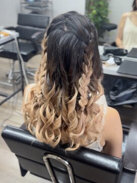 ヴィフ 大船(VIF) ヘアアレンジヘアセットお呼ばれヘアまとめ髪お団子ヘアシニヨン