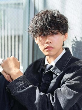 ワンズリー 本厚木店(ONE's ly) ハイライト/マッシュパーマ/ウルフ/アッシュブラック