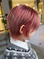 シェル(SHEL+L)&nbsp;ちょこっと。襟足　コーラルピンクショートウルフ【滝野】