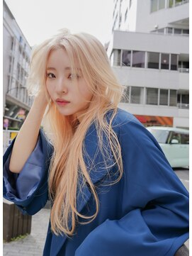 ナンバー アンフィール 渋谷(N° anfeel) ハイトーンワンカールレイヤー