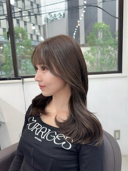 アイズ 横浜(IS)の写真/【レイヤーカット/透明感カラー/ハイトーンのスペシャリスト】髪のお悩みを解決し、理想のスタイルを♪
