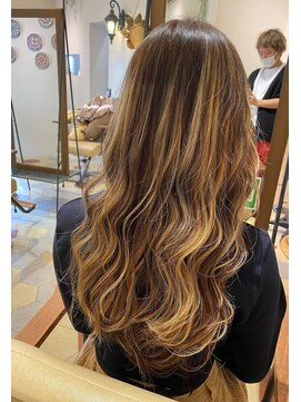 リヤン(Le lien) デザインカラー/暗めカラー/グランマッシュ/髪質改善/溝の口