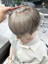 ジービージー(GBG)&nbsp;くびれショートボブ40代50代グレイカラー白髪染め白髪ぼかし