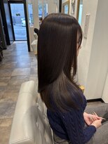 ゼン ネオ(Zen Neo) レイヤーカットで毛先を軽く☆