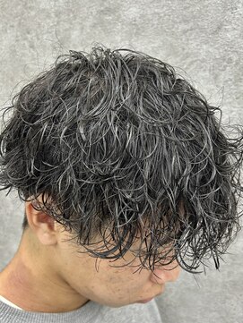 グロップ 町田(GLOP) 爽やか好印象メンズ波巻きパーマ