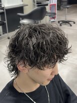 ウノ(U.No.)&nbsp;色気ムンムンシャドウパーマ