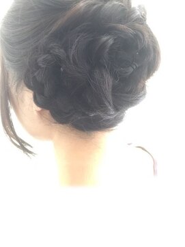 シアン 緩めアップ