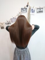 イロ(ilo) 友人から絶対褒めてもらえるツヤ髪