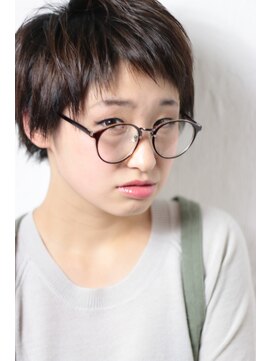 コマ(coma) 【coma中野】ジェンダーレスボーイッシュショートスタイル.