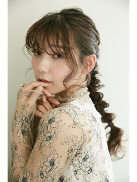 フィガロ アヴェダ(FIGARO AVEDA) 【figaro】大人可愛い編みおろしスタイル