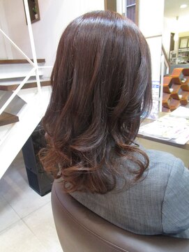 コアフィールフィス(COIFFURE fils) 【見附・今町】大人な美髪巻き髪スタイル