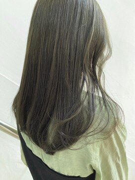 フリティ 大阪西梅田店(friity) オリーブグレージュ