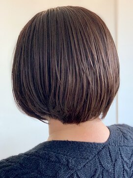 アークスヘアー アッシュべージュ★襟足すっきりで大人かわいい☆暗髪小顔ボブ