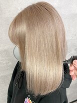 ディア(.eer)&nbsp;【.eer/ディア】艶髪ボブ×ミルクティーベージュ/担当：中山