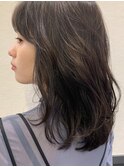 柔らかいニュアンスパーマで作るくびれミディ・・・HINATA