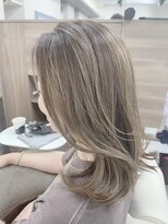 ラボバイララジパング 押上(lab.by LaLa Zipangu)&nbsp;脱白髪染めハイライト