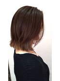 大人のレイヤーボブスタイル