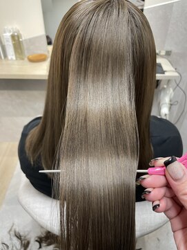 トゥーリ 長崎住吉店(tuuli) 艶カラー